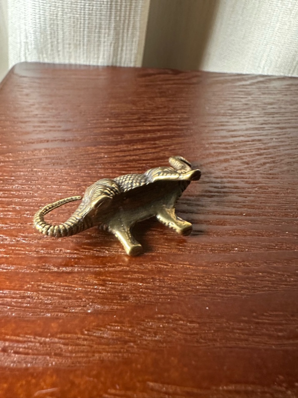 Brass-Colored Brachiosaurus Reptile Figurine - Vintage Style - Picture 5 of 14